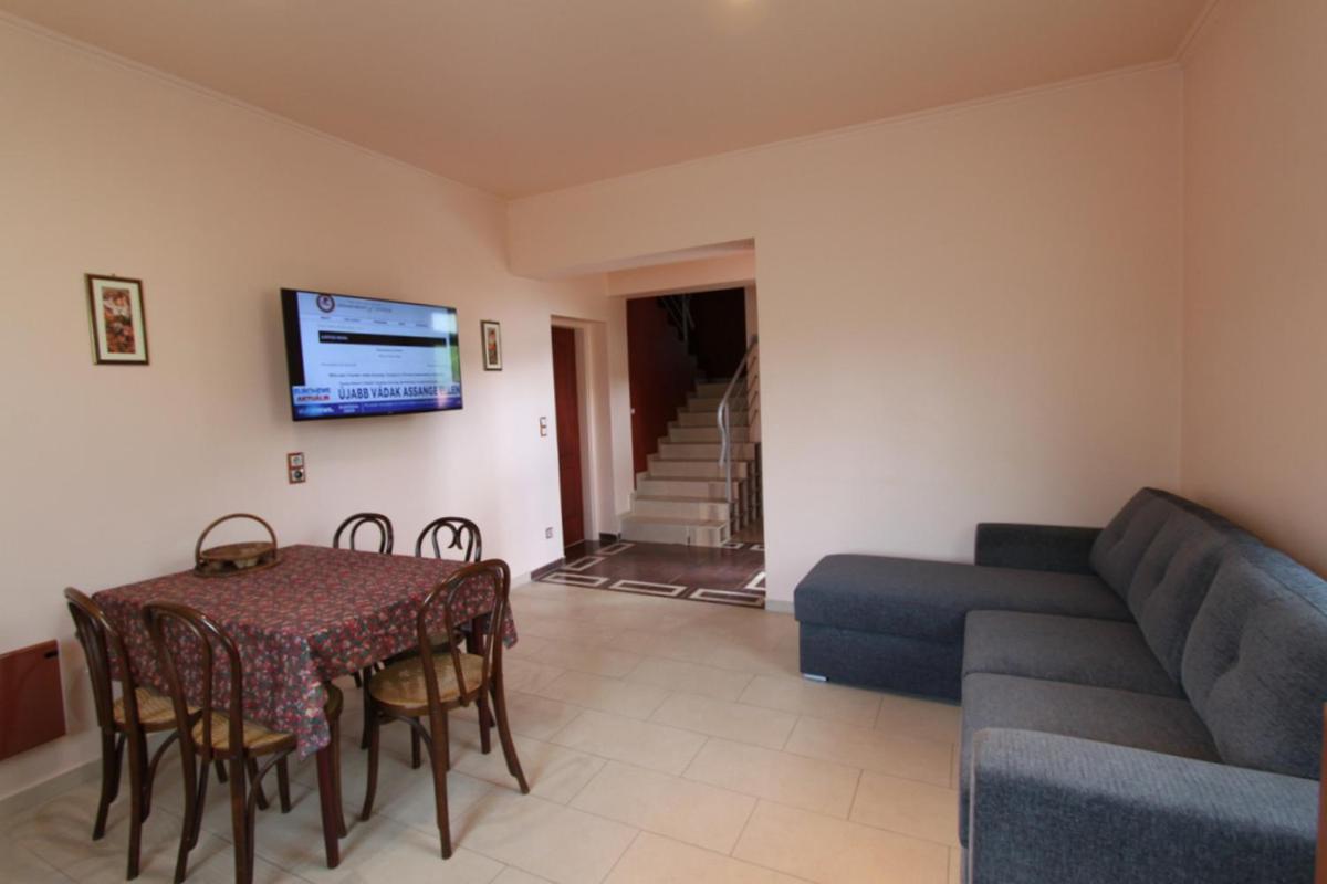 Velence Lake Apartman Gárdony Exterior foto